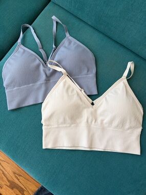 Ribbed V-Neck Bralette Top - Light Blue & Cream